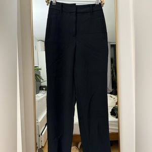 Aritzia Cropped Effortless Pant